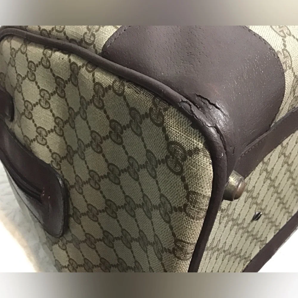 Gucci Travel Bags - Picture 14 of 16